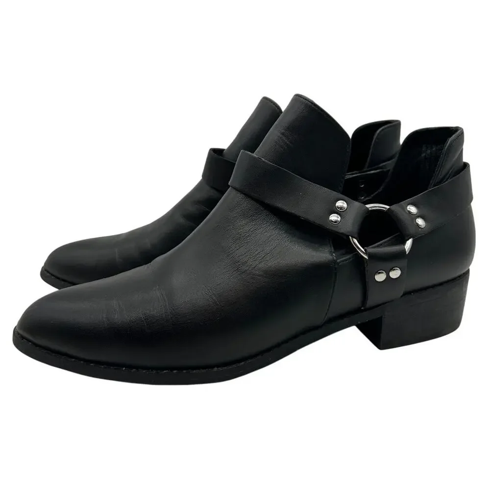 BP Nordstrom Black Leather Moto Ankle Boot Size 8.5 Harness Ring Zip Buckle Fall